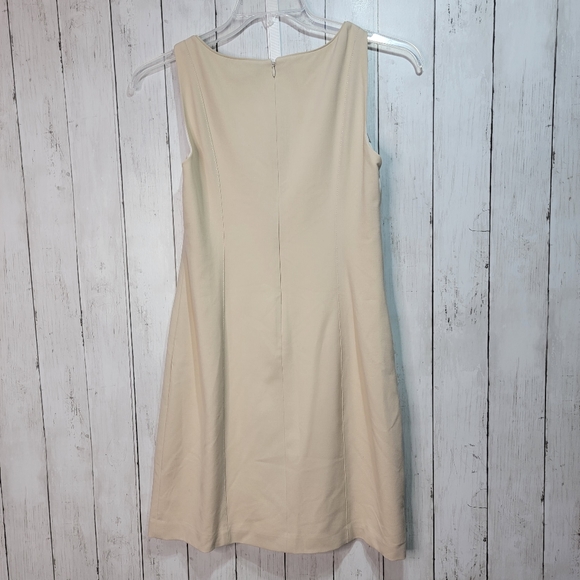 WHITE HOUSE BLACK MARKET WHBM Colorblock Sheath Dress Khaki White Size 2. - Picture 8 of 8
